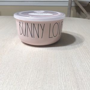 Bunny Love Ceramic Bowl with Lid for food storage